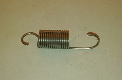 Sprężyna linki gazu 126p