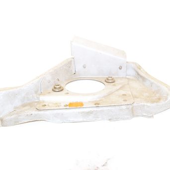 Narożnik wzmacniajacy poprzecznicę lewy CNQ