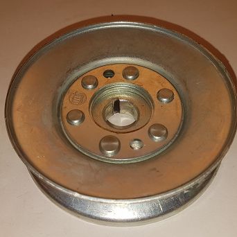 Koło pasowe alternatora Żuk