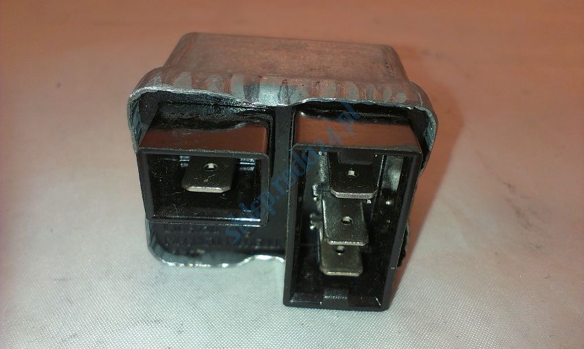 Regulator wycieraczki 126p  12V 10A