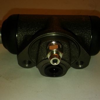 Cylinderek 04-0156 tył CC, SC, Uno Metelli