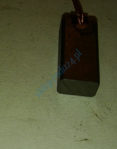 Szczotka   4,8 x 7,9 x 19,0 węglowa 