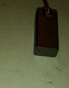 Szczotka   4,8 x 7,9 x 19,0 węglowa 