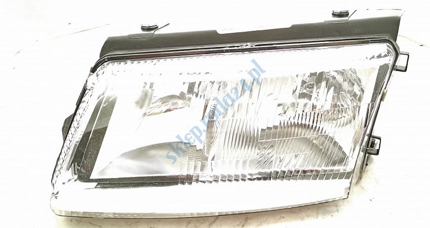 Reflektor L Passat 1996 - 2000 DJAuto