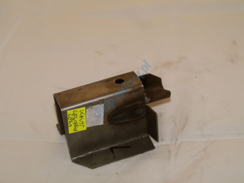 Uchwyt lewarka lewy 126p