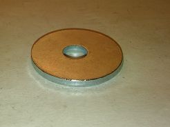 Podkładka stal.  8,0 x 32,0 x 2,8 amortyz. 126p