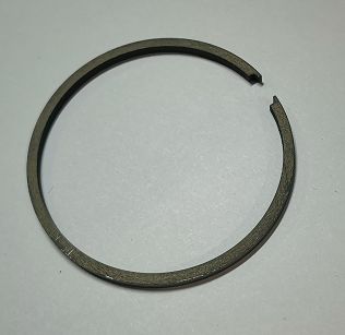 Pierścienie tłok CZ 350 II 58,5 x 2,5 x 2,5 Motus
