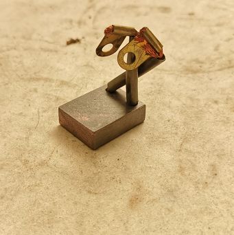 Szczotka  10,0 x 25,0 x 32,0 miedziana