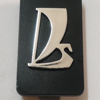 Emblemat atrapy przód Łada 2107 oryginał