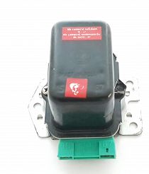 Regulator napięcia RC2 / 12B Żuk Elmot