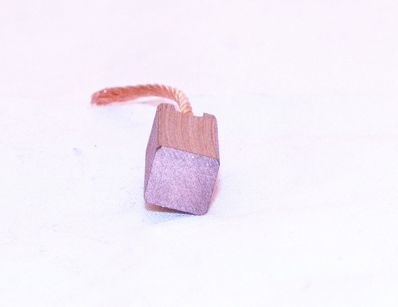 Szczotka   7,5 x 7,9 x 18,0 węglowa 617/0/1