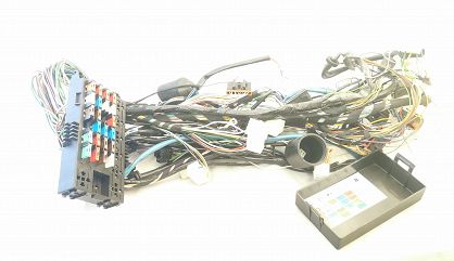Instalacja elektryczna przód Caro MR 93 z bezp.