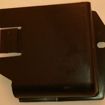 Pokrywka plast. akumulatora 126p