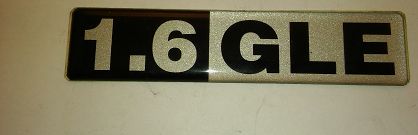 Emblemat "1.6 GLE" PN Caro