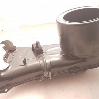 Obudowa filtra powietrza 126p Fiat kpl. regener.