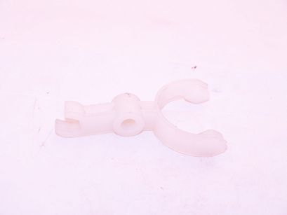 Widełki rozrusznika plastik 126p FL, EL 