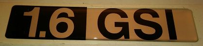 Emblemat "1.6 GSI" PN Caro