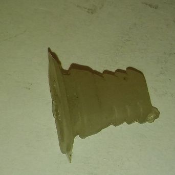 Tulejka spływu wody góra 126p FSM