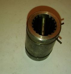 Tulejka wspornika wałka sprzęgłowego 126p, CC 700 