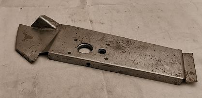 Łącznik półki tylnej P 126p Fiat