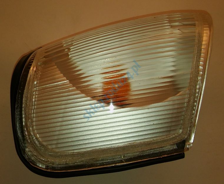 Lampa kierunkowskazu przód P PN Caro, Atu, Plus