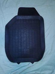 Dywaniki gumowe  830 przód FSO