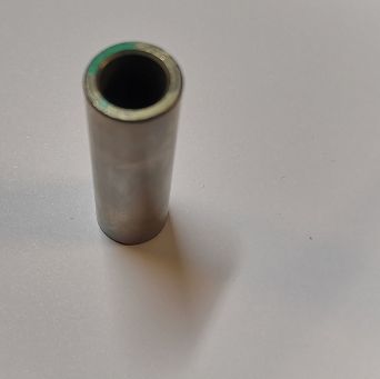 Sworzeń tłoka łada Niva