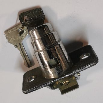 Zamek pokrywy bagażnika kpl. FSO ST