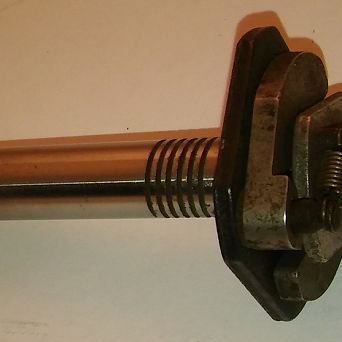 Wałek aparatu zapłonowego 126p ST Dakol