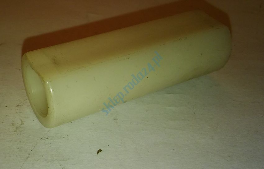 Tulejka pedału sprzęgła bez kołnierza 126p 