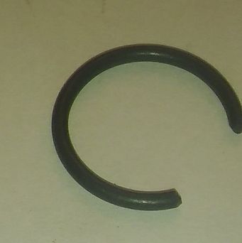 Pierścień zabezpieczający pompy oleju 126p