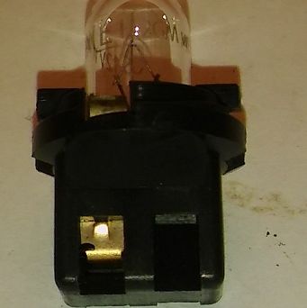 Oprawa żarówki licznika 126p