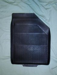 Dywanik gumowy  812 przód P