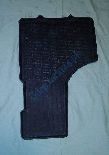 Dywaniki gumowe  510 przód 126p 