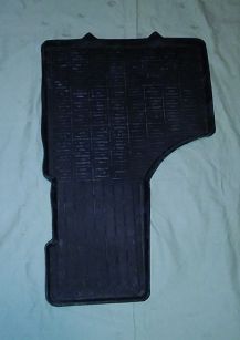 Dywaniki gumowe  510 przód 126p 