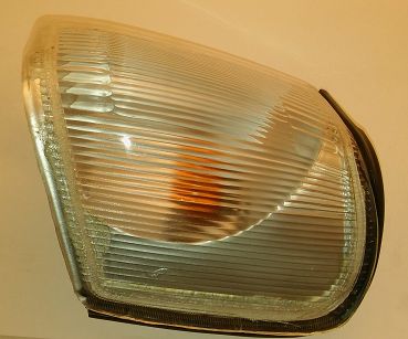 Lampa kierunkowskazu przód L PN Caro, Atu, Plus