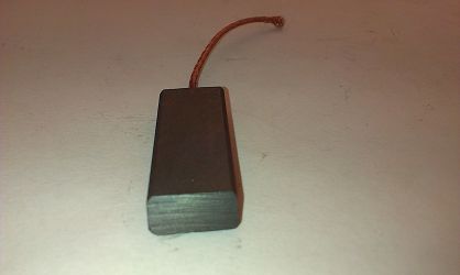 Szczotka   4,8 x 12,3 x 31,0 węglowa 981a/1