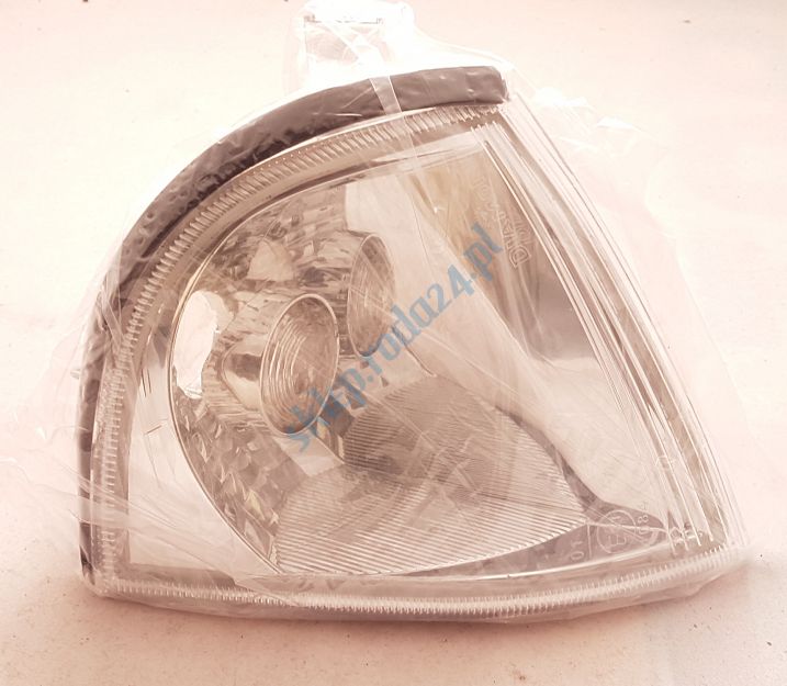 Lampa kierunkowskazu przód P Octavia I