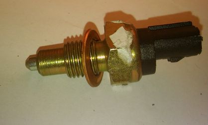Włącznik świateł cofania Żuk, Lublin TS-5 V