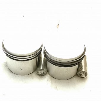 Zestaw tłoków R3 80,60 126p Bis, CC 700 Złotecki