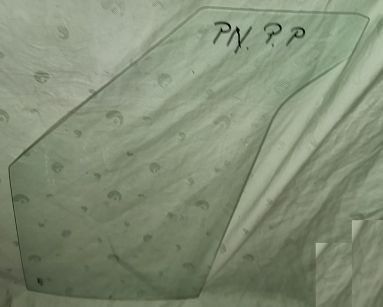 Szyba opuszczana drzwi przód P PN Plus, Atu
