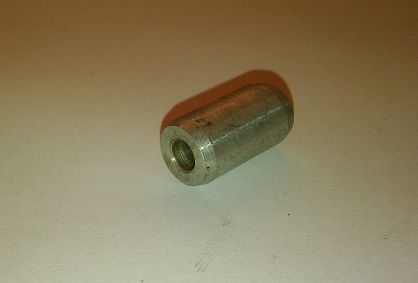 Tuleja popychacza pompy paliwa 126p
