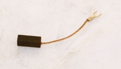 Szczotka   5,0 x 6,3 x 14,0 węglowa 950/2