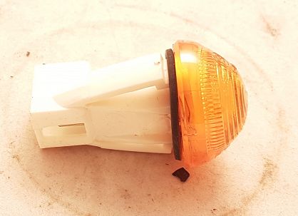 Lampa kierunkowskazu bocznego pom. SC Horpol