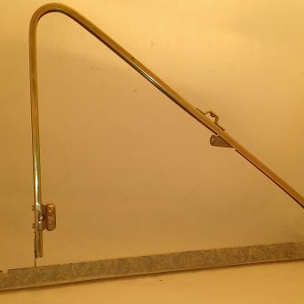 Ramka szyby obrotowej P 126p Fiat