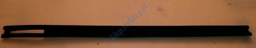 Uszczelka szyby opuszczanej przód 126p 425 mm