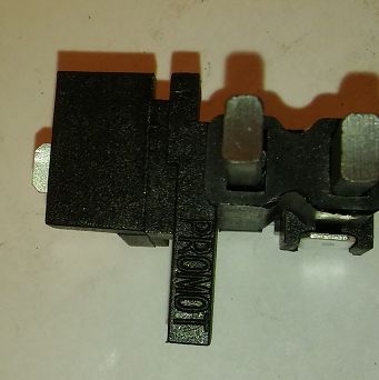 Szczotkotrzymacz PN Caro, Lublin, Ursus Elmot