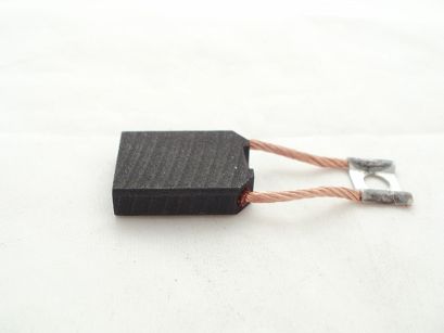 Szczotka   6,0 x 19,5 x 24,5 węglowa Trabant