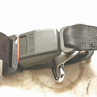 Pas bezwładnościowy P tył PN Caro Plus kpl. TRW