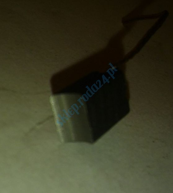 Szczotka   4,9 x 6,2 x 10,0 węglowa 603c